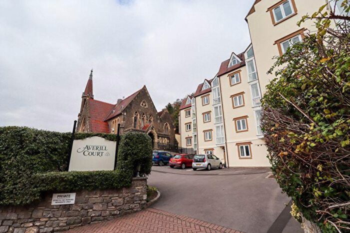 1 Bedroom Flat For Sale In Hill Road, Clevedon, BS21