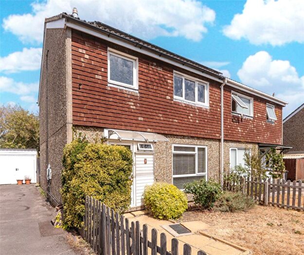 3 Bedroom Semi Detached House For Sale In Gaveston Road, Harwell, Didcot, Oxfordshire, OX11