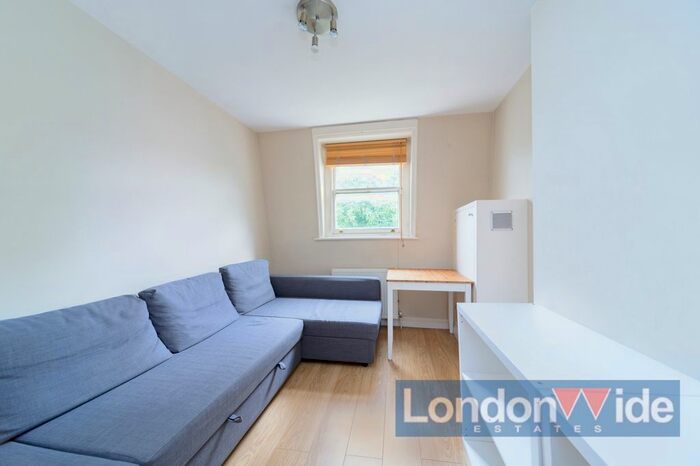 1 Bedroom Flat To Rent In Sutherland Avenue, W9