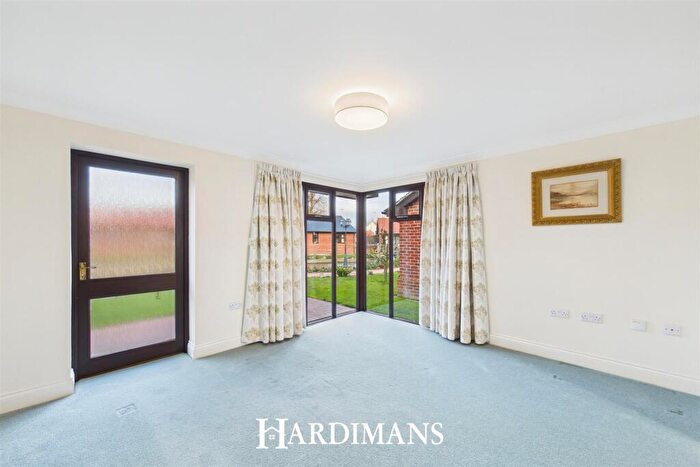 2 Bedroom Detached Bungalow For Sale In Chapel Road, Carlton Colville, Lowestoft, NR33