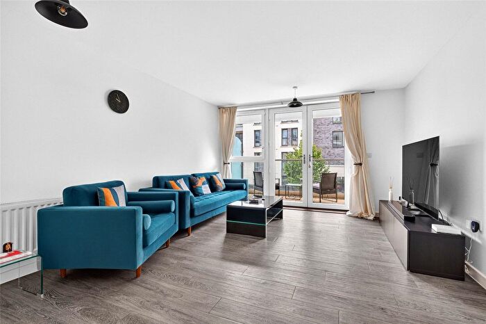 2 Bedroom Flat For Sale In Chieftain Road, Longcross, Chertsey, Surrey, KT16