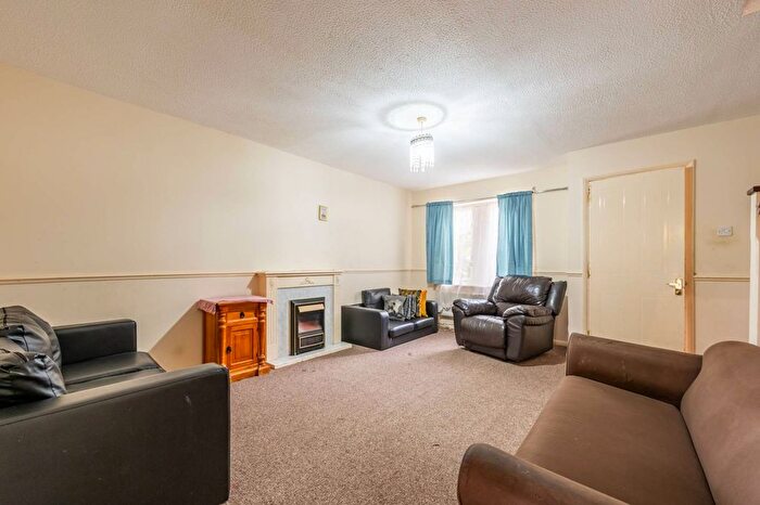 3 Bedroom Property To Rent In Richard House Drive, Beckton, London, E16