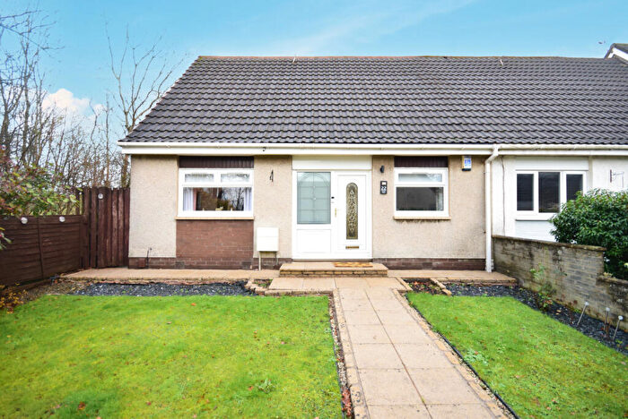 3 Bedroom End Of Terrace House For Sale In Carrick Place, ML4
