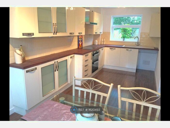 3 Bedroom Terraced House To Rent In Ash Hill, Coulby Newham, Middlesbrough, TS8