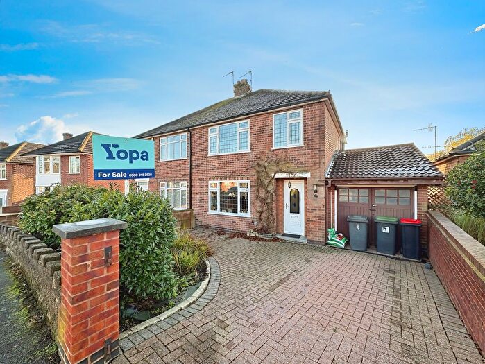 3 Bedroom Semi Detached House For Sale In Rockley Avenue, Nottingham, NG16