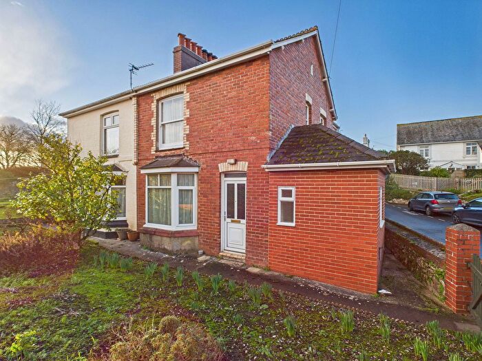 2 Bedroom Cottage For Sale In Flood Street, Stoke Gabriel, Totnes, TQ9