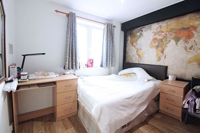 2 Bedroom Flat To Rent In Chalton Street, Euston, NW1