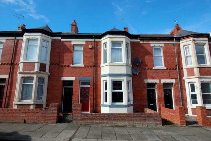 2 Bedroom Apartment To Rent In Delaval Terrace, Gosforth, NE3