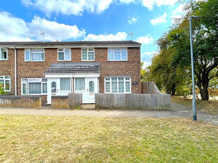 3 Bedroom End Of Terrace House For Sale In Cam Way, Witham, CM8