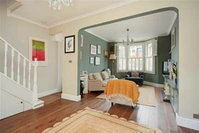 4 Bedroom House To Rent In Gordon Avenue, St Margarets, TW1