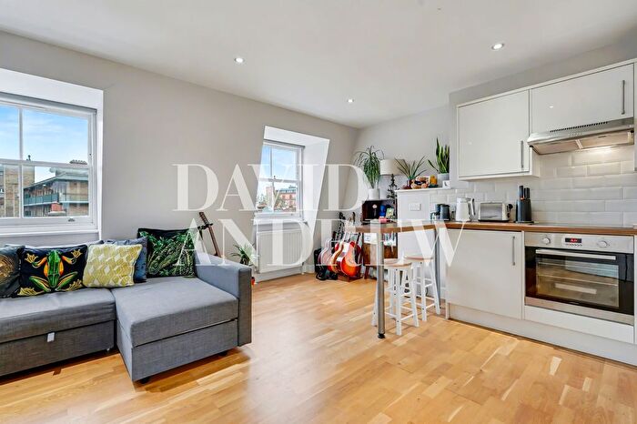 1 Bedroom Property To Rent In Upper Street, London, N1