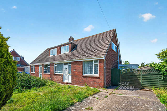 3 Bedroom Semi-Detached House For Sale In Nodes Road, Cowes, Isle Of Wight, PO31