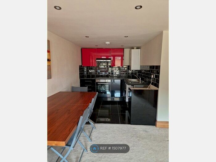 2 Bedroom Flat To Rent In Ramsgate Road, Margate, CT9