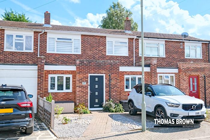 3 Bedroom Terraced House For Sale In Mungo Park Way, Orpington, BR5