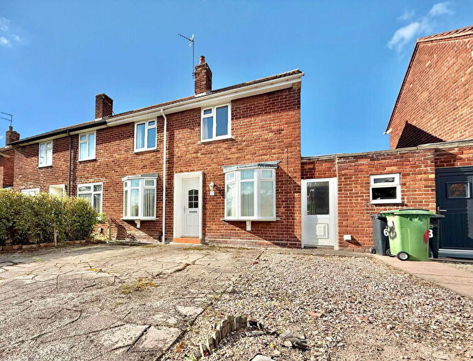 2 Bedroom Semi-Detached House For Sale In CInder Road, Gornal Wood, DY3
