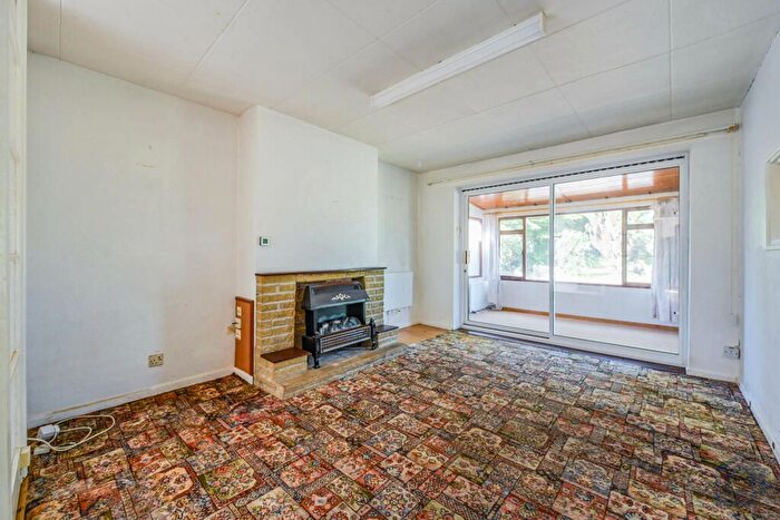 2 Bedroom Bungalow For Sale In , Lansdowne Crescent, Tamworth, B77