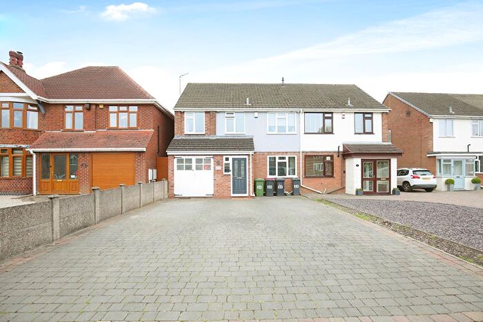 5 Bedroom Semi-Detached House For Sale In Church Road, Dordon, B78