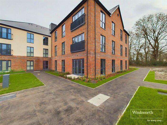 2 Bedroom Apartment To Rent In Imperial House, Millard Place, Arborfield Green, Reading, RG2