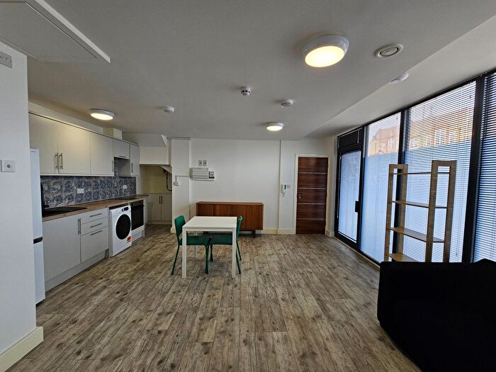 1 Bedroom Flat To Rent In Woolwich Road, London, SE7