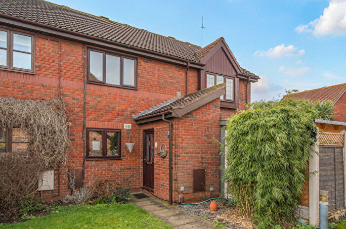 2 Bedroom Terraced House For Sale In Alpine Road, Walton-On-Thames, Surrey, KT12