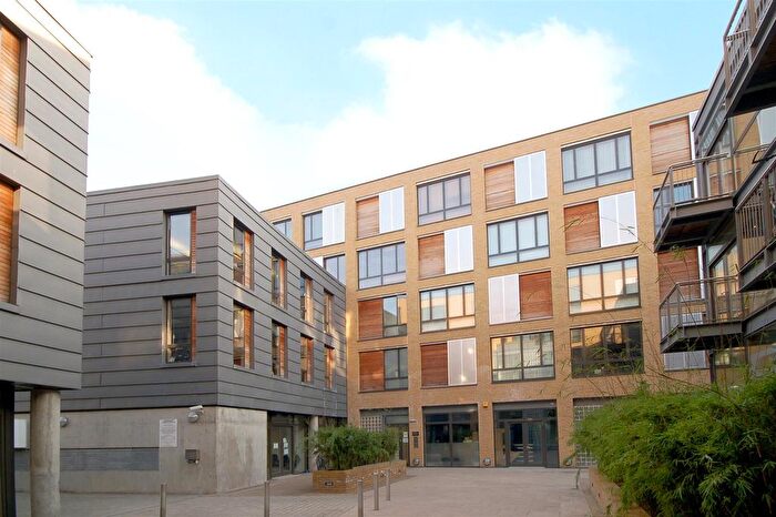 1 Bedroom Flat To Rent In The Timberyard, Drysdale Street, N1