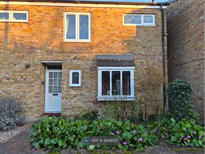 3 Bedroom Terraced House To Rent In Teversham Drift, Cambridge, CB1