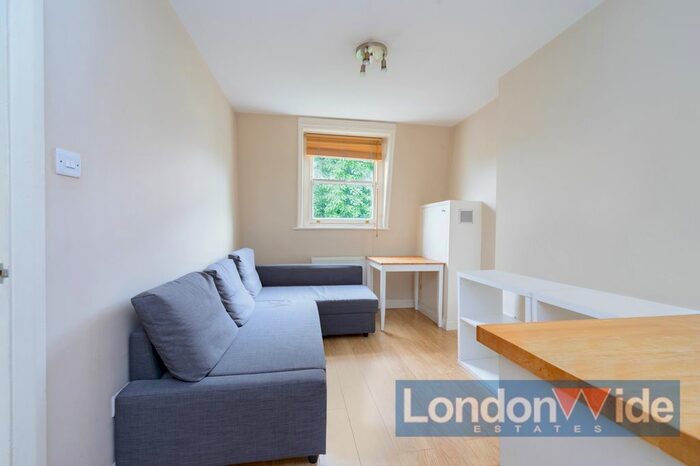 1 Bedroom Flat To Rent In Sutherland Avenue, W9