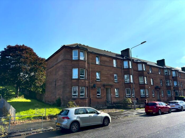 2 Bedroom Flat To Rent In Dumbarton Road, Scotstoun, Glasgow, G14