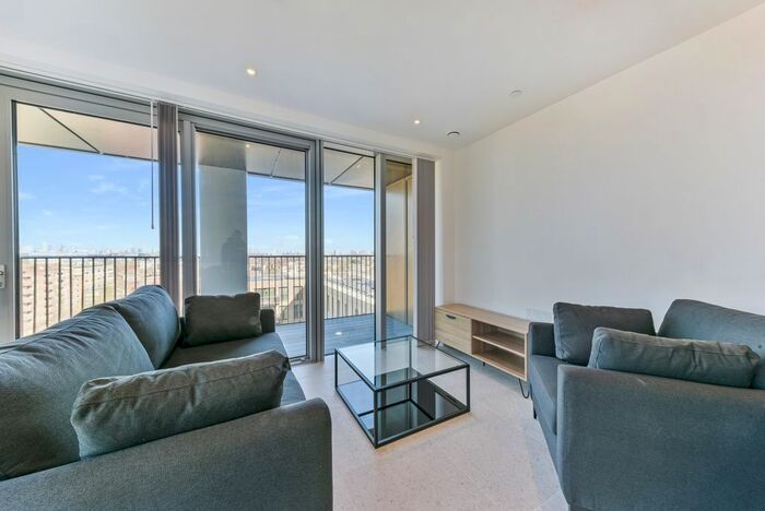 1 Bedroom Flat To Rent In Nmortapestry Way, The Silk District, Whitechapel, London, E1