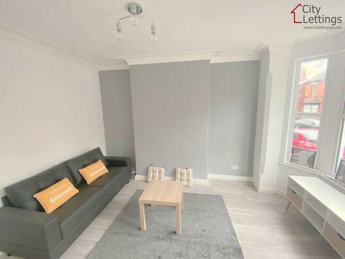 2 Bedroom Terraced House To Rent In Russell Road, Forest Fields, NG7