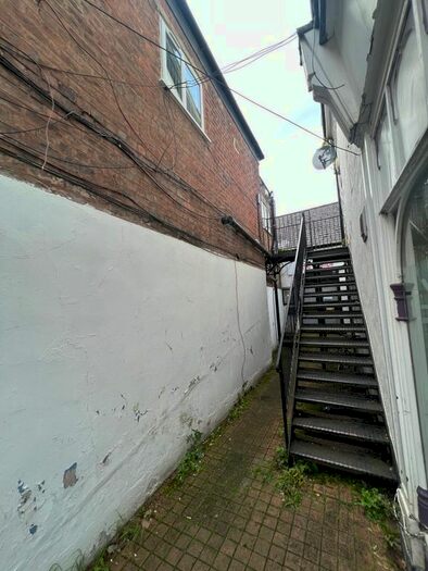 1 Bedroom Flat To Rent In Chester Street, Mold, CH7