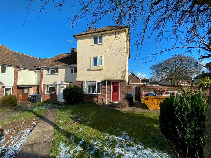 5 Bedroom Property To Rent In Daggsdell Road, Hemel Hempstead HP1
