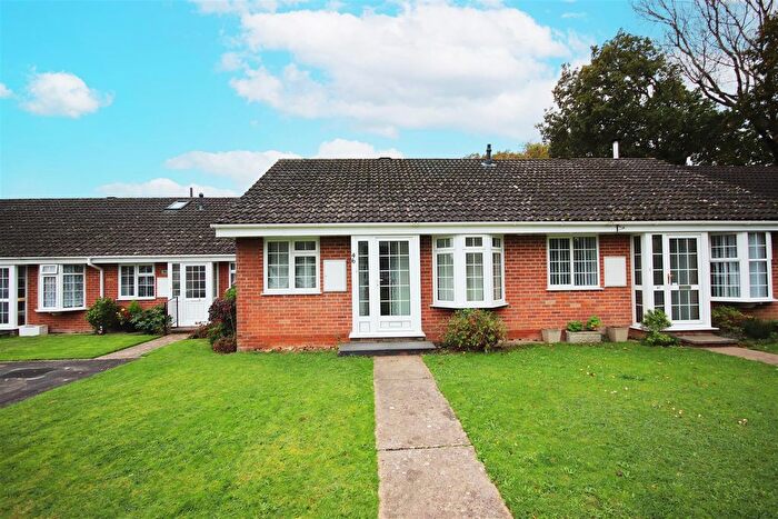 2 Bedroom Bungalow To Rent In Little Dene Copse, Pennington, Lymington, SO41
