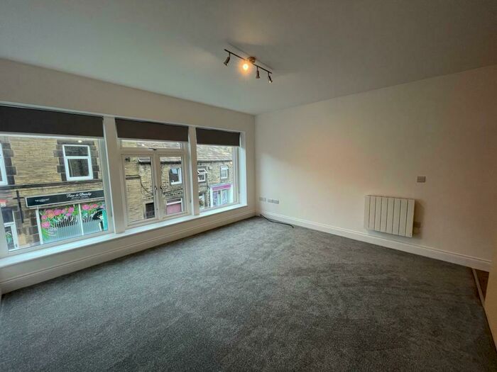 1 Bedroom Apartment To Rent In Briggate, Silsden, BD20