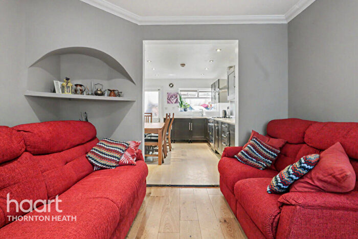 3 Bedroom Terraced House For Sale In Green Lane, Thornton Heath, CR7