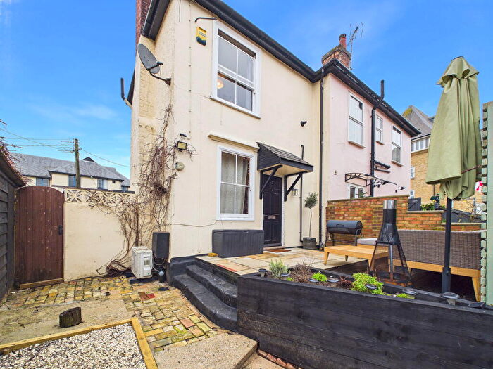 1 Bedroom Terraced House For Sale In The Laurels, Railway Street, Braintree, CM7