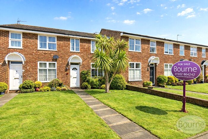 3 Bedroom Terraced House For Sale In Pennyfield, Cobham, Surrey, KT11