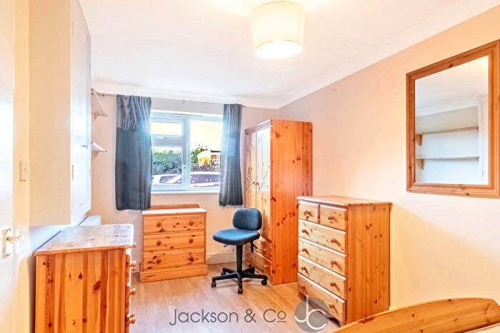 5 Bedroom Barn Conversion To Rent In De Vere Lane, Wivenhoe, CO7