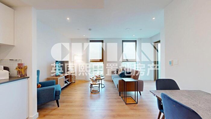 1 Bedroom Apartment To Rent In One Thames Quay, Marsh Wall, Canary Wharf, London, E14
