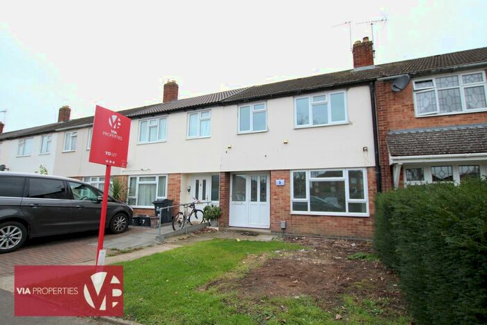 3 Bedroom Terraced House To Rent In Holme Close, Cheshunt EN8