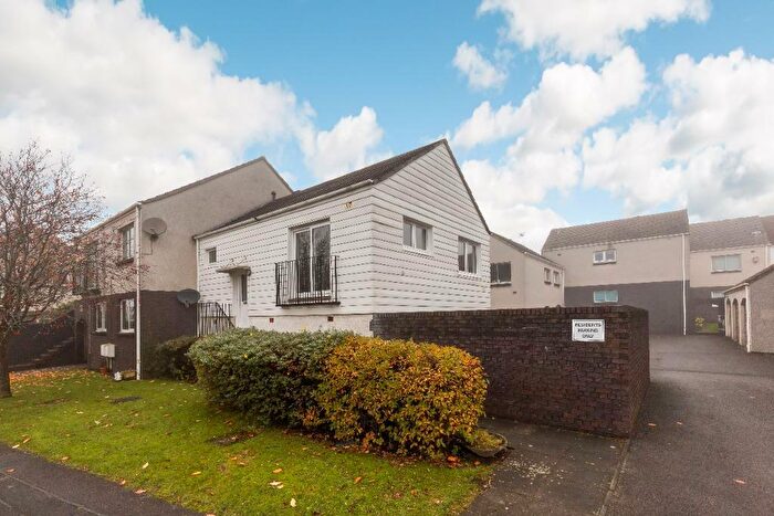 1 Bedroom Flat To Rent In Hillpark Wood, Blackhall, Edinburgh, EH4