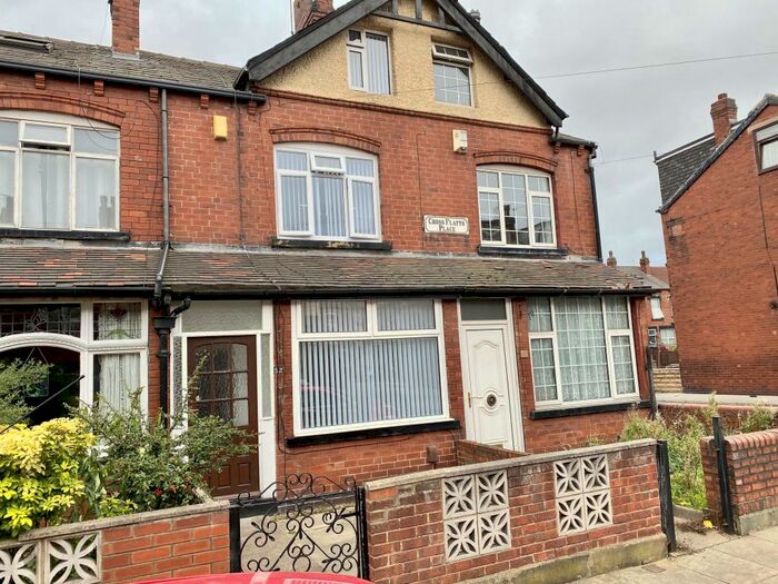3 Bedroom House To Rent In Cross Flatts Place, Leeds, LS11