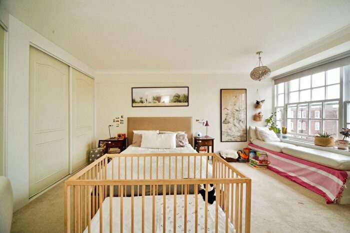 1 Bedroom Flat For Sale In Eton Place, Eton College Road, London, NW3