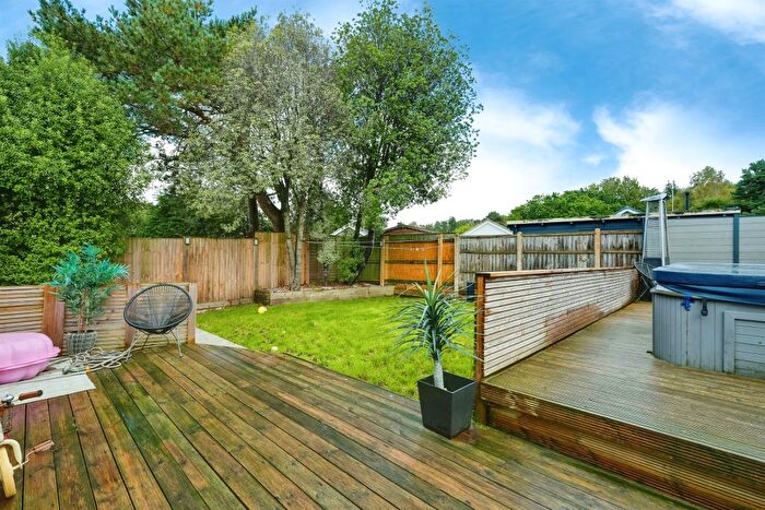 2 Bedroom Detached House For Sale In Leeson Drive, Ferndown, BH22