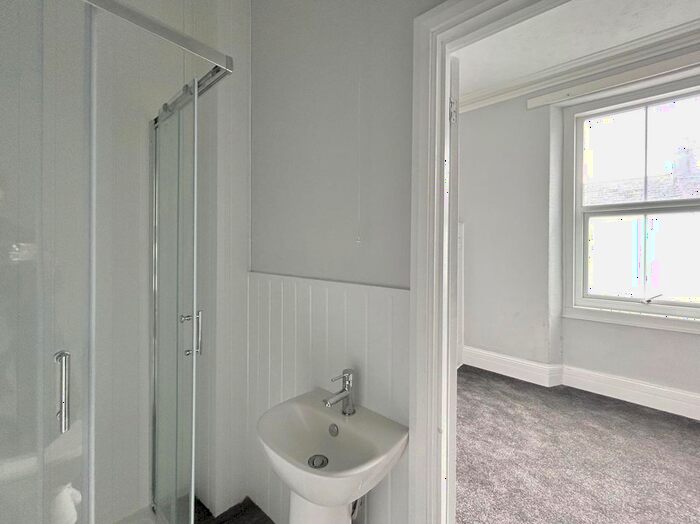 1 Bedroom Property To Rent In Sydney Street, Stonehouse, Plymouth, PL1