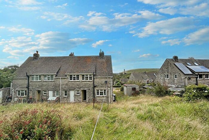 3 Bedroom Semi-Detached House For Sale In Corfe Castle, BH20