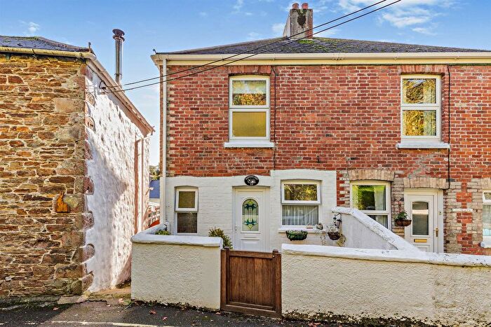 1 Bedroom Semi-Detached House For Sale In Church Lane, Mevagissey, PL26