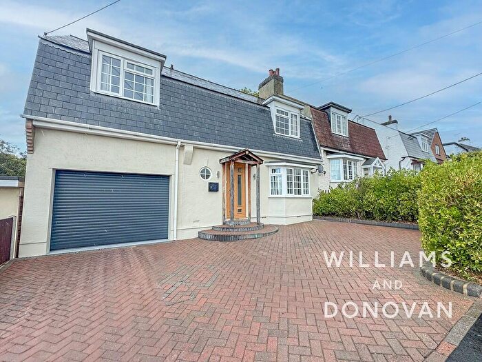 4 Bedroom Semi Detached House For Sale In Upway, Rayleigh, SS6