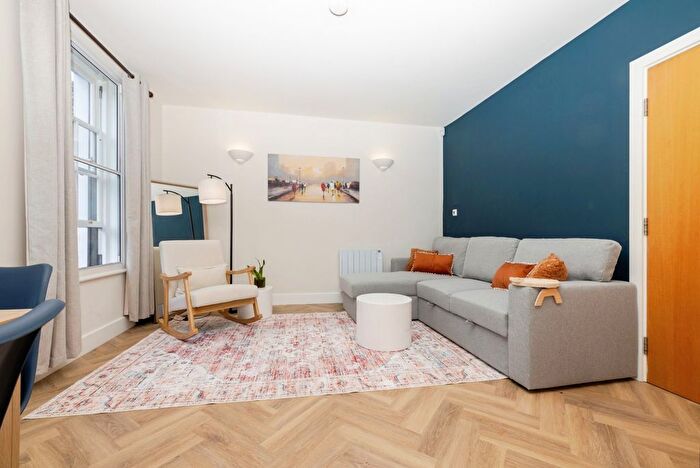 2 Bedroom Flat To Rent In St. John Street, Angel, EC1V