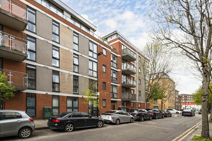 2 Bedroom Flat To Rent In Greatorex Street, Brick Lane, E1